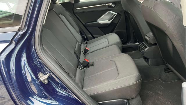 Audi Q3 Q3 II 35 2.0 tdi Business s-tronic