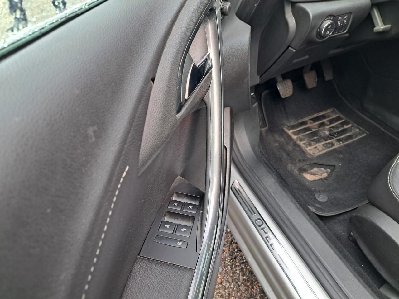 Opel Astra 1.7 CDTI 130CV 5 porte Cosmo