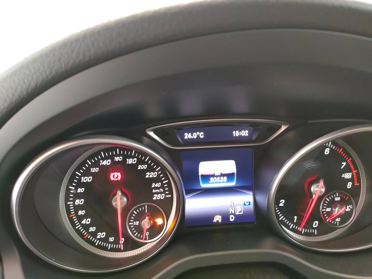 Mercedes-Benz GLA-X156 2017 - GLA 200 Sport auto