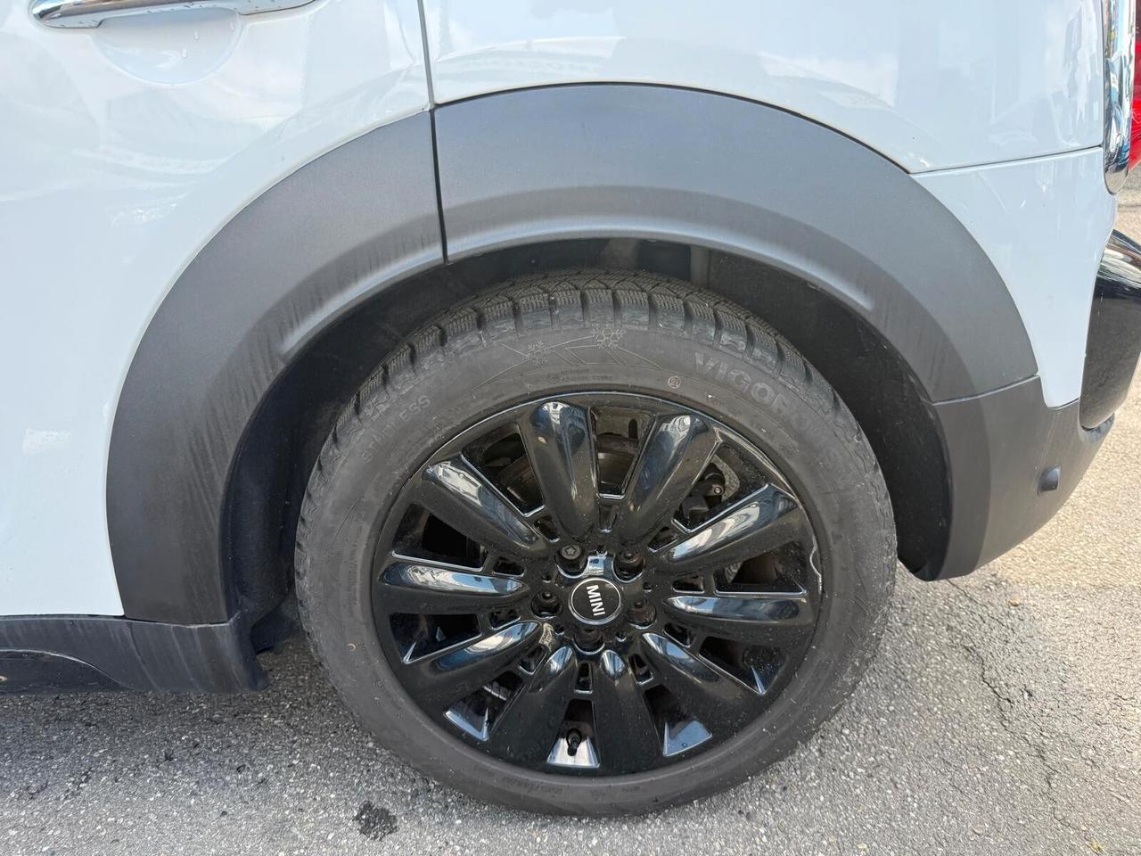 Mini Cooper Countryman 1.5 BUSINESS