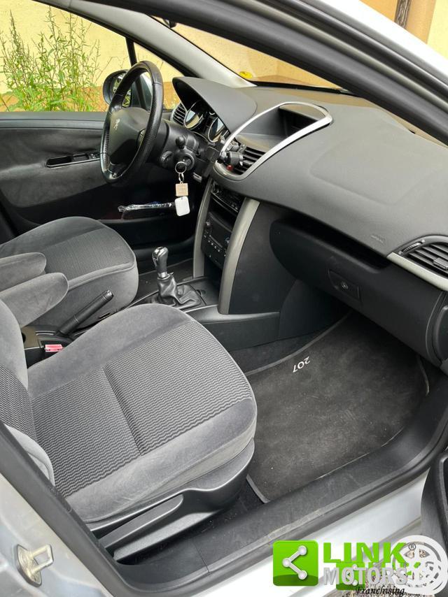 PEUGEOT 207 1400 Diesel 68CV NEOPATENTATI