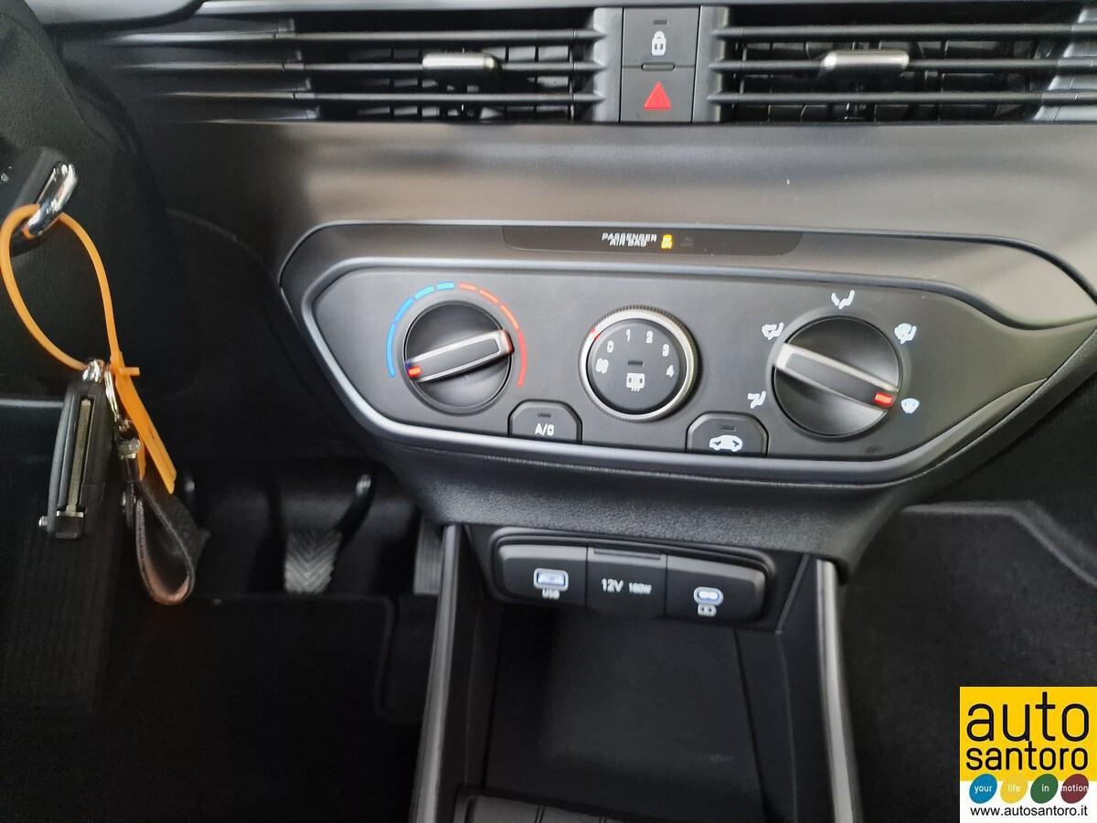 HYUNDAI I20 1.2 CONNECTLINE
