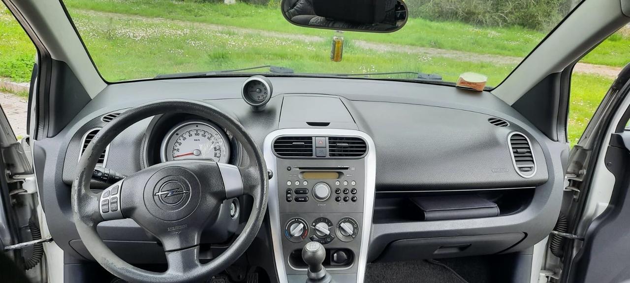 Opel Agila 1.0 12V 68 CV Elective