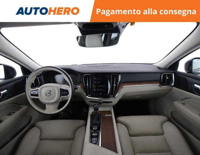 VOLVO V60 Cross Country D4 AWD Geartronic Business Plus