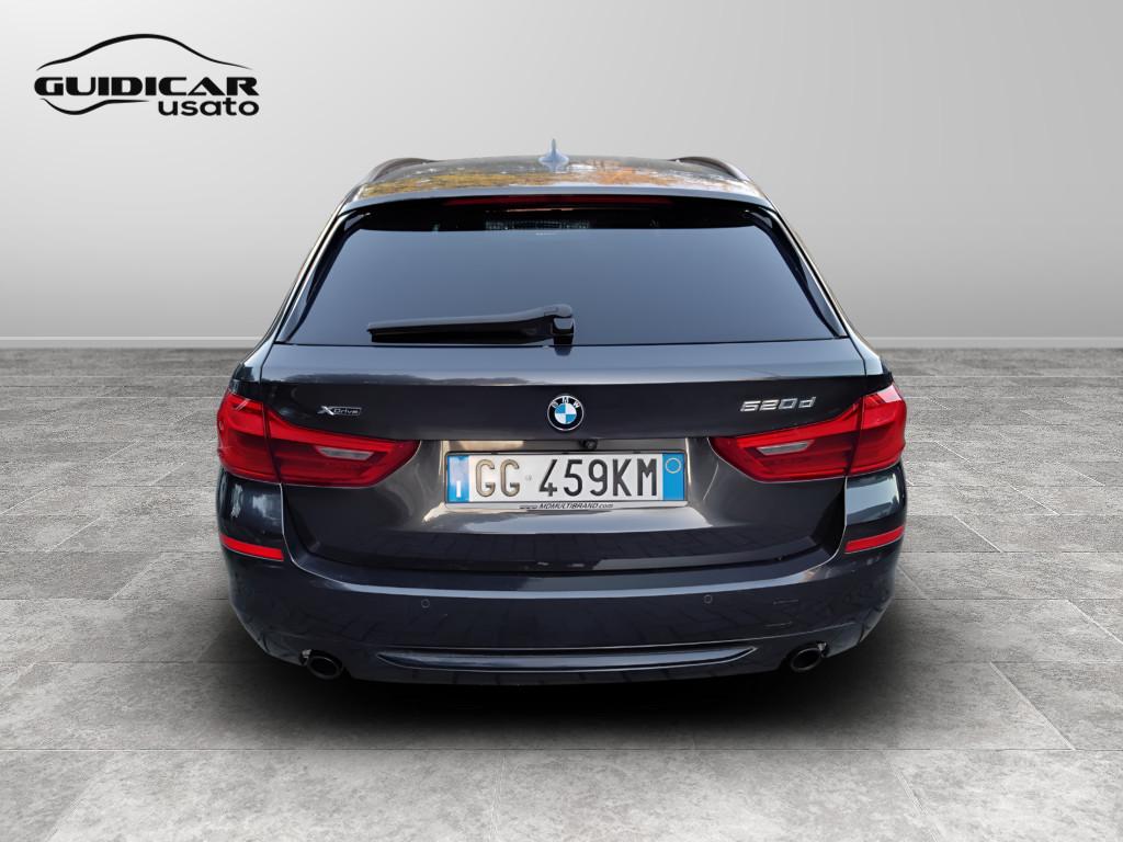 BMW Serie 5 G31 2020 Touring LCI - 520d Touring mhev 48V xdrive Luxury auto