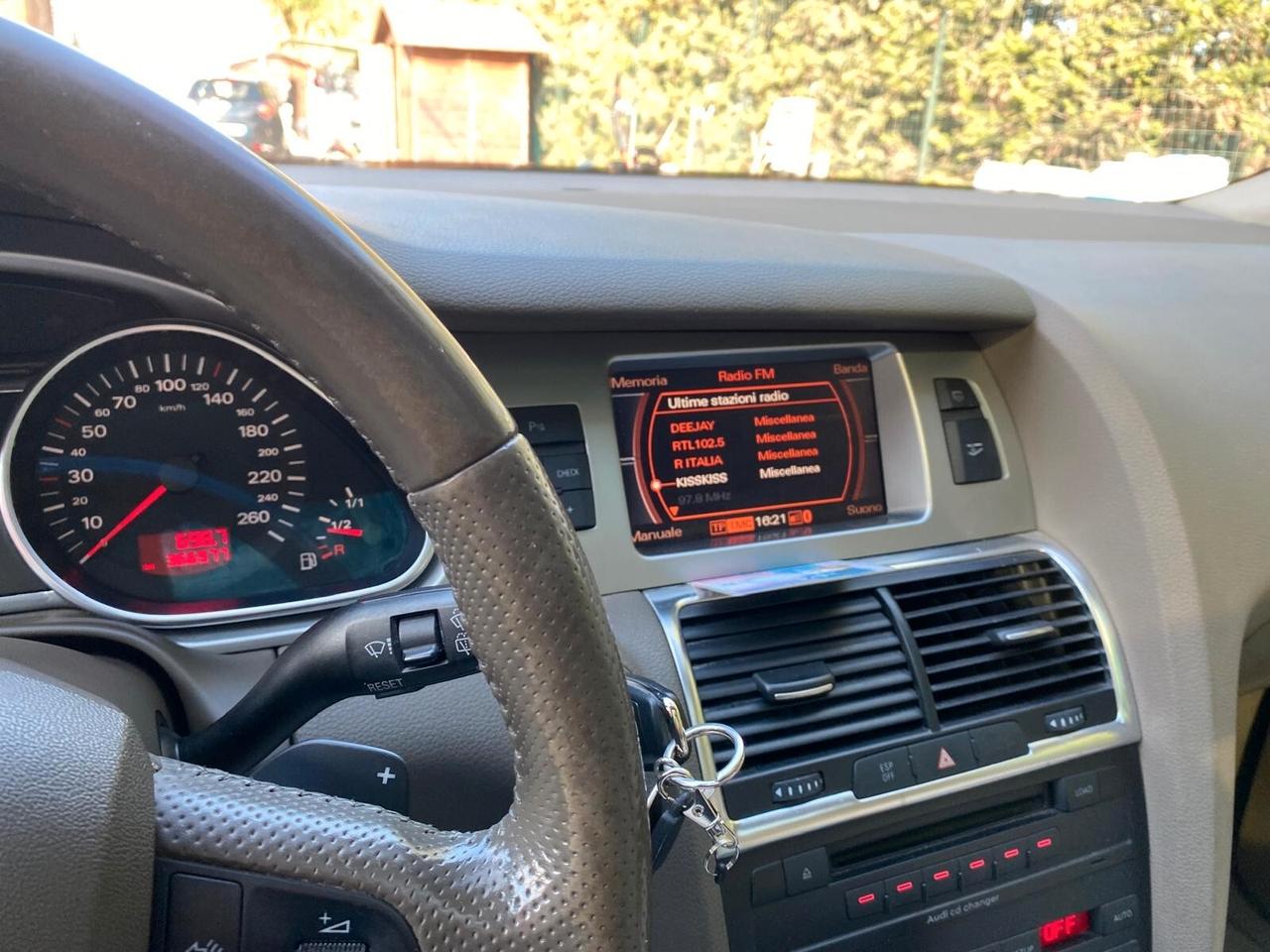 Audi Q7 3.0 V6 TDI 233CV quattro tiptronic GANCIO