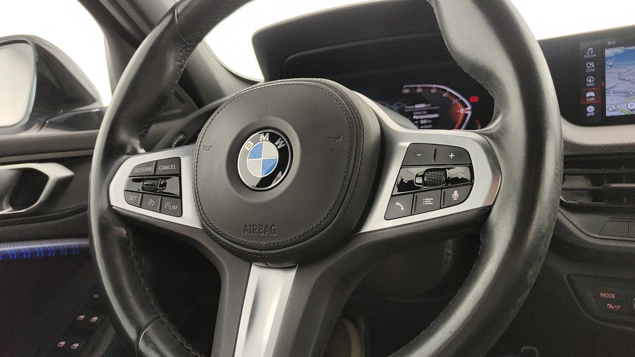 BMW Serie 1 F40 - 116d Msport auto