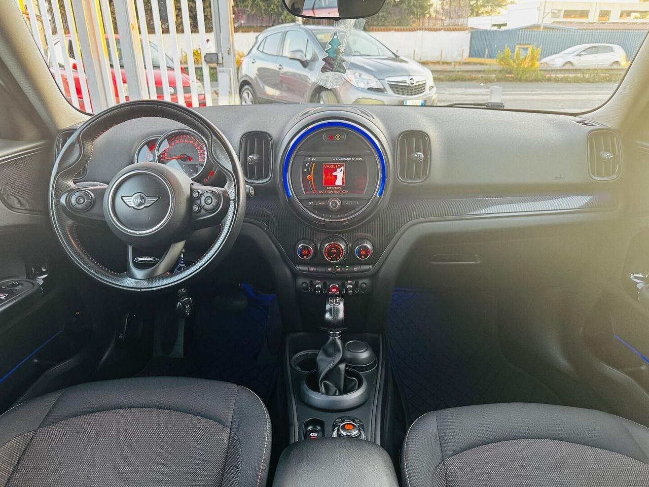 Mini Countryman D Hype 2.0d 150CV