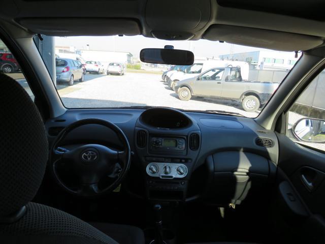 TOYOTA Yaris Verso 1.4 Tdi D-4D cat Sol '03