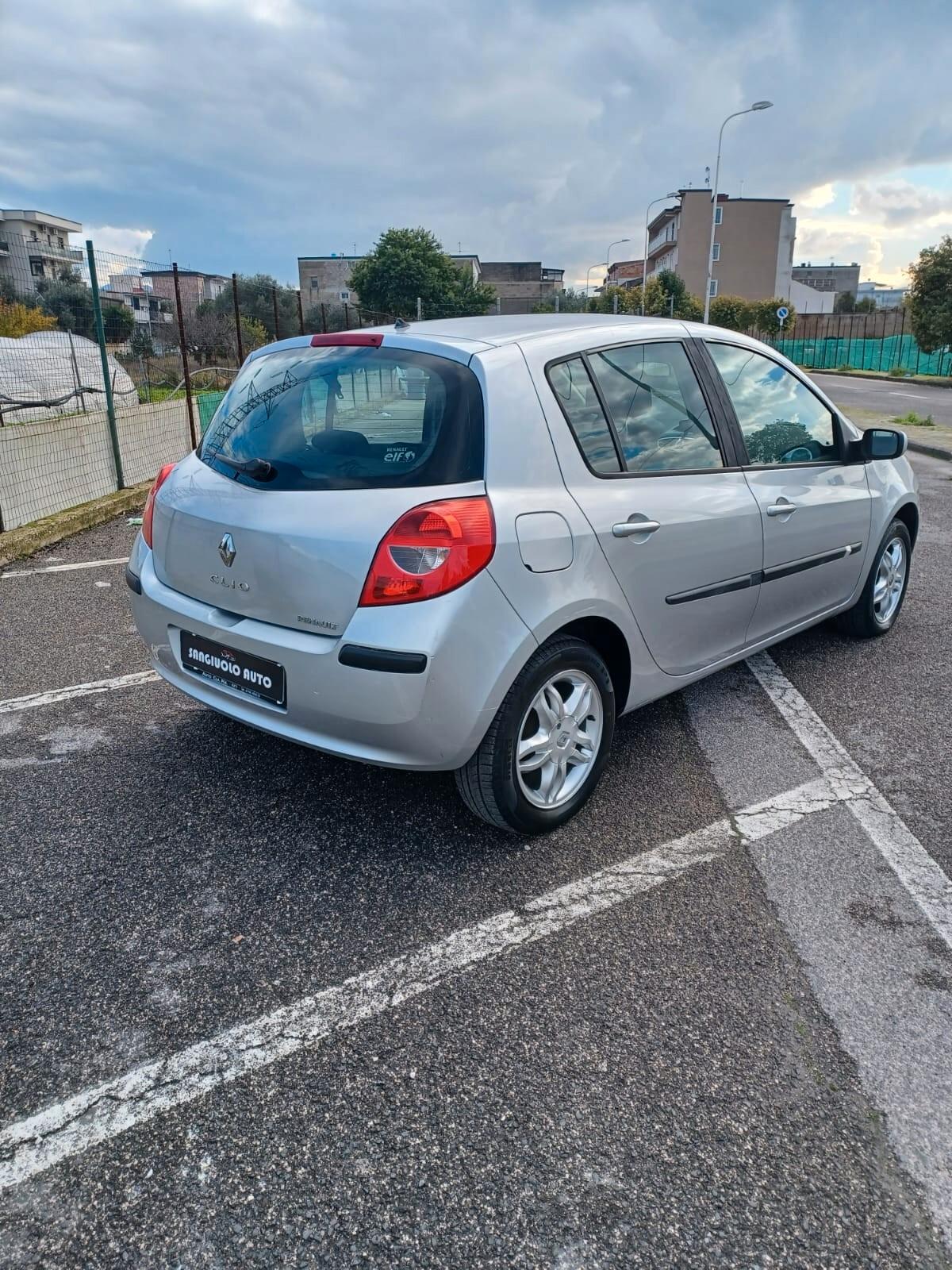 Renault Clio Storia 1.2 5 porte GPL Confort