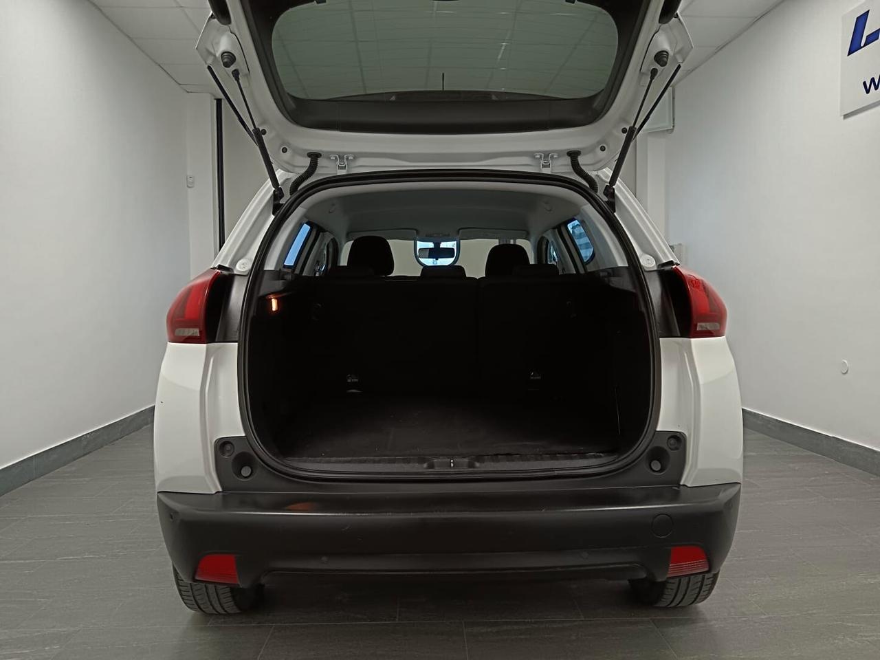 Peugeot 2008 Blue HDi 100 cv Allure