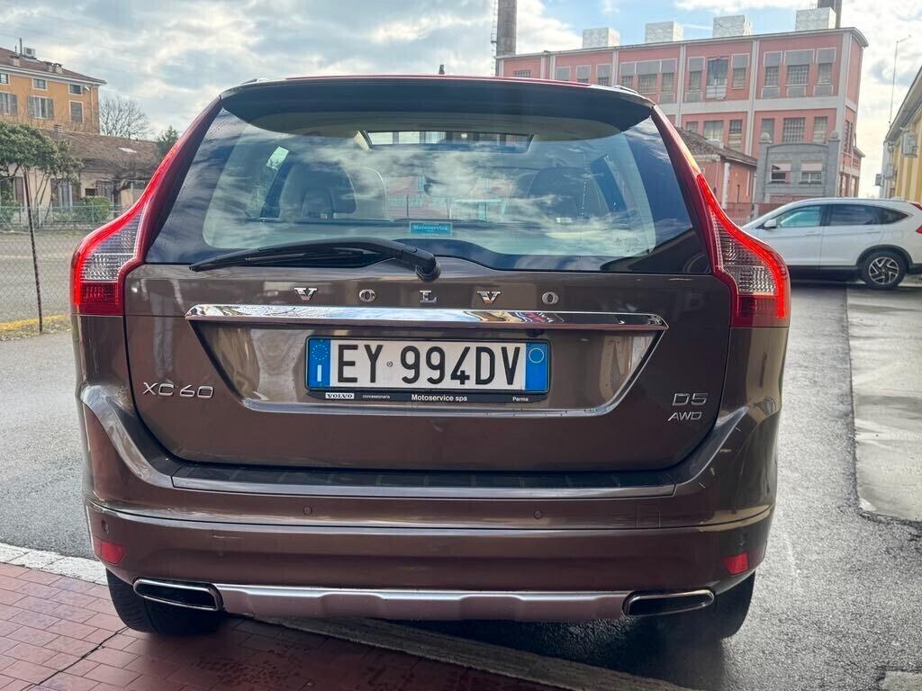 Volvo XC 60 XC60 D5 AWD Summum