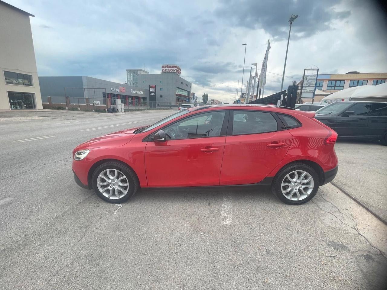 Volvo V40 Cross Country D3 Pro