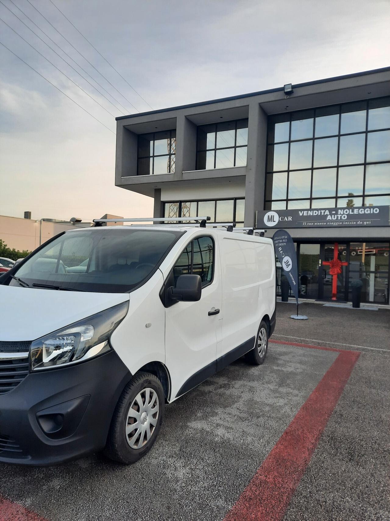 Opel Vivaro 27 1.6 CDTI 120CV PC-TN PR.IVATOFurgone Edition