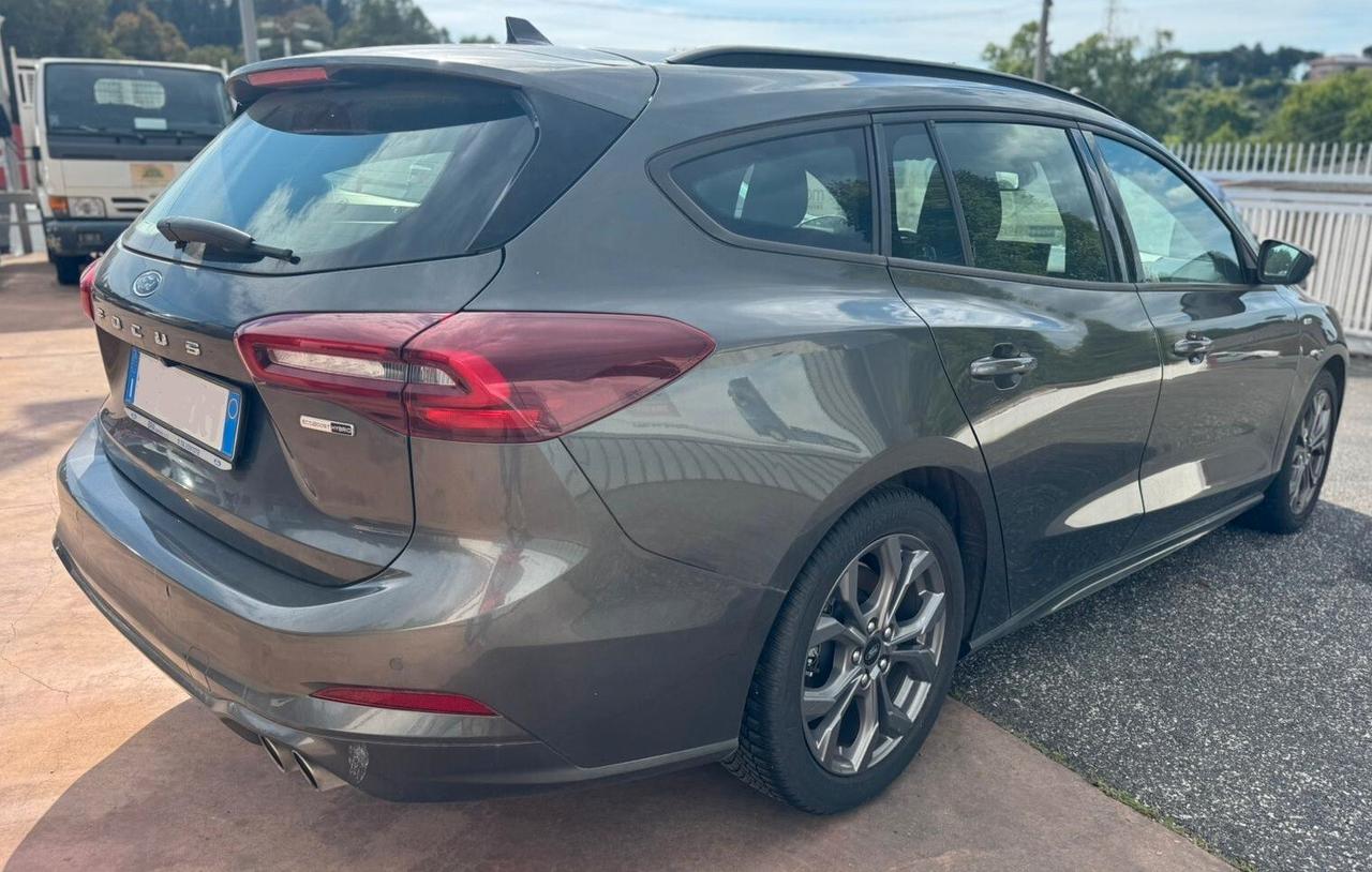 Ford Focus 1.0 EcoBoost Hybrid 125 CV SW ST-Line cambio automatico