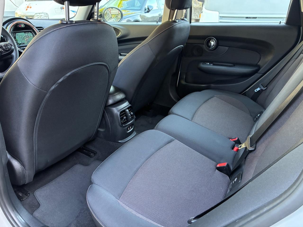 Mini Cooper D Clubman 2.0 Mayfair Edition