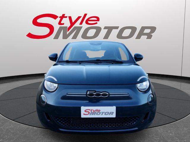 FIAT 500e 23,8 kWh Action Certificata Italiana Ufficiale