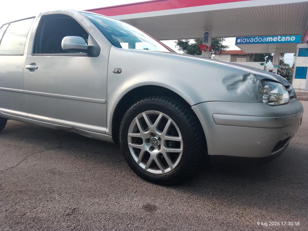 Volkswagen Golf 1.6 16V cat 5p. 2003