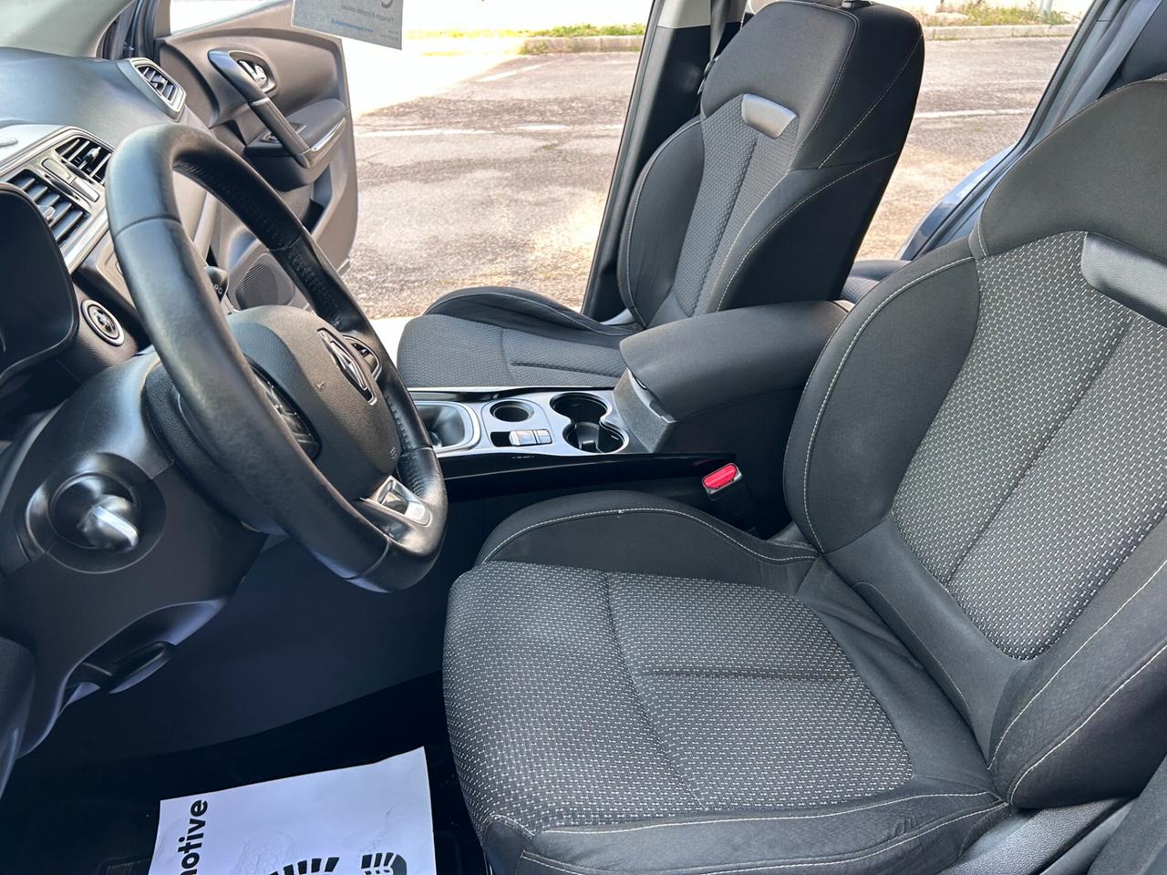 Renault Kadjar dCi 8V 110CV EDC Energy Hypnotic