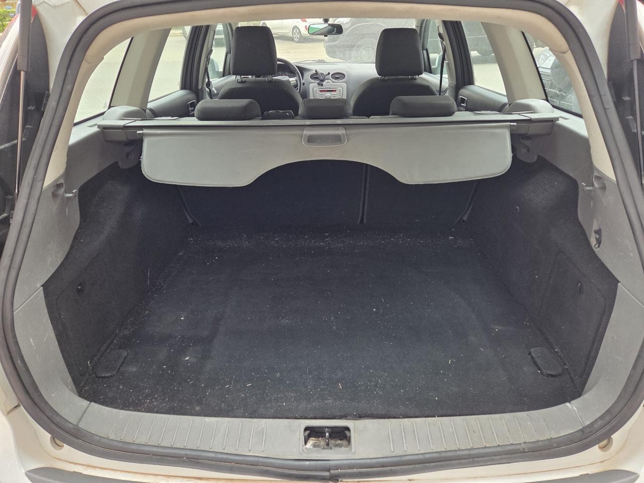 FORD FOCUS 1.6 TDCi 90CV STATION WAGON UNICO PROP.