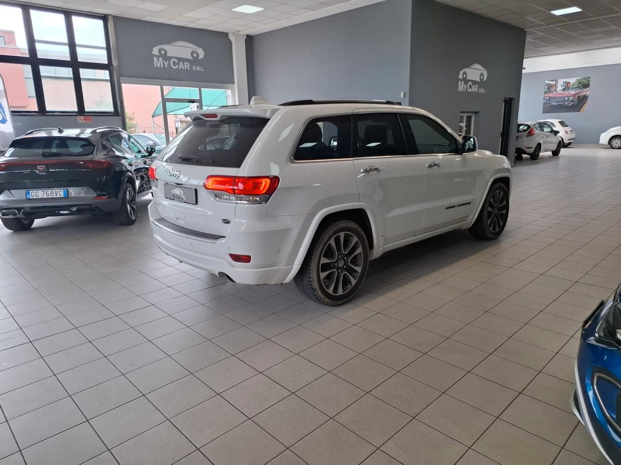 Jeep Grand Cherokee Overland Diesel Automatica