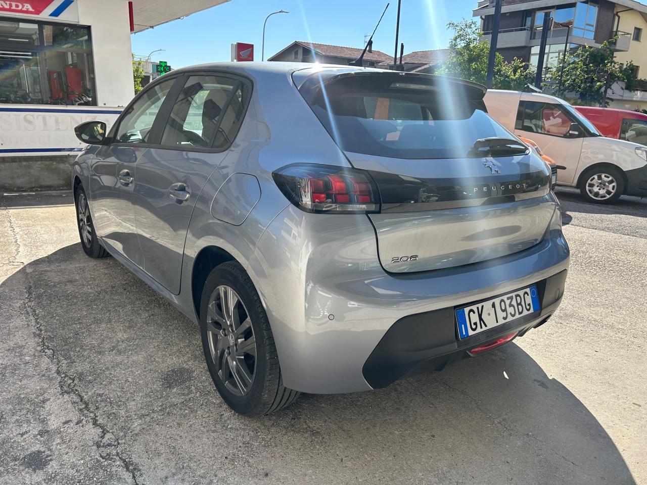 Peugeot 208 PureTech 75 “ PARI AL NUOVO 32.000 KM”