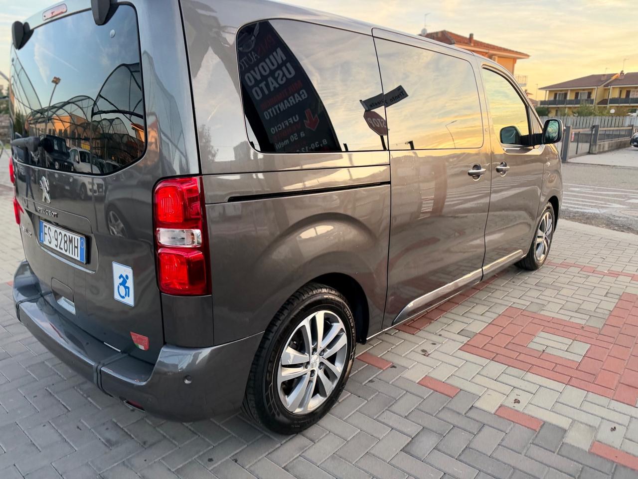Peugeot Traveller BlueHDi 180 CV EAT8 DISABILI