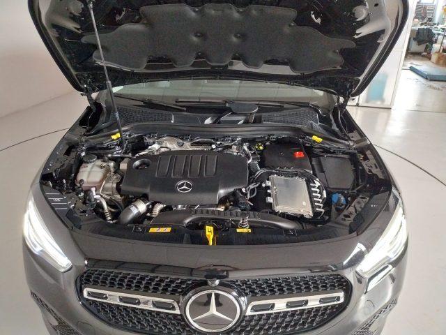 MERCEDES-BENZ GLA 220 d Automatic Sport Pack Night Distronic