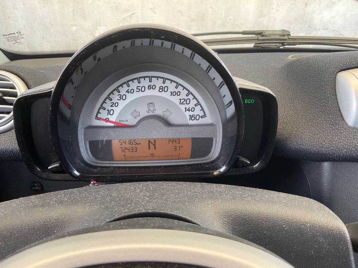 Smart ForTwo 1000 52 kW MHD coupé pure
