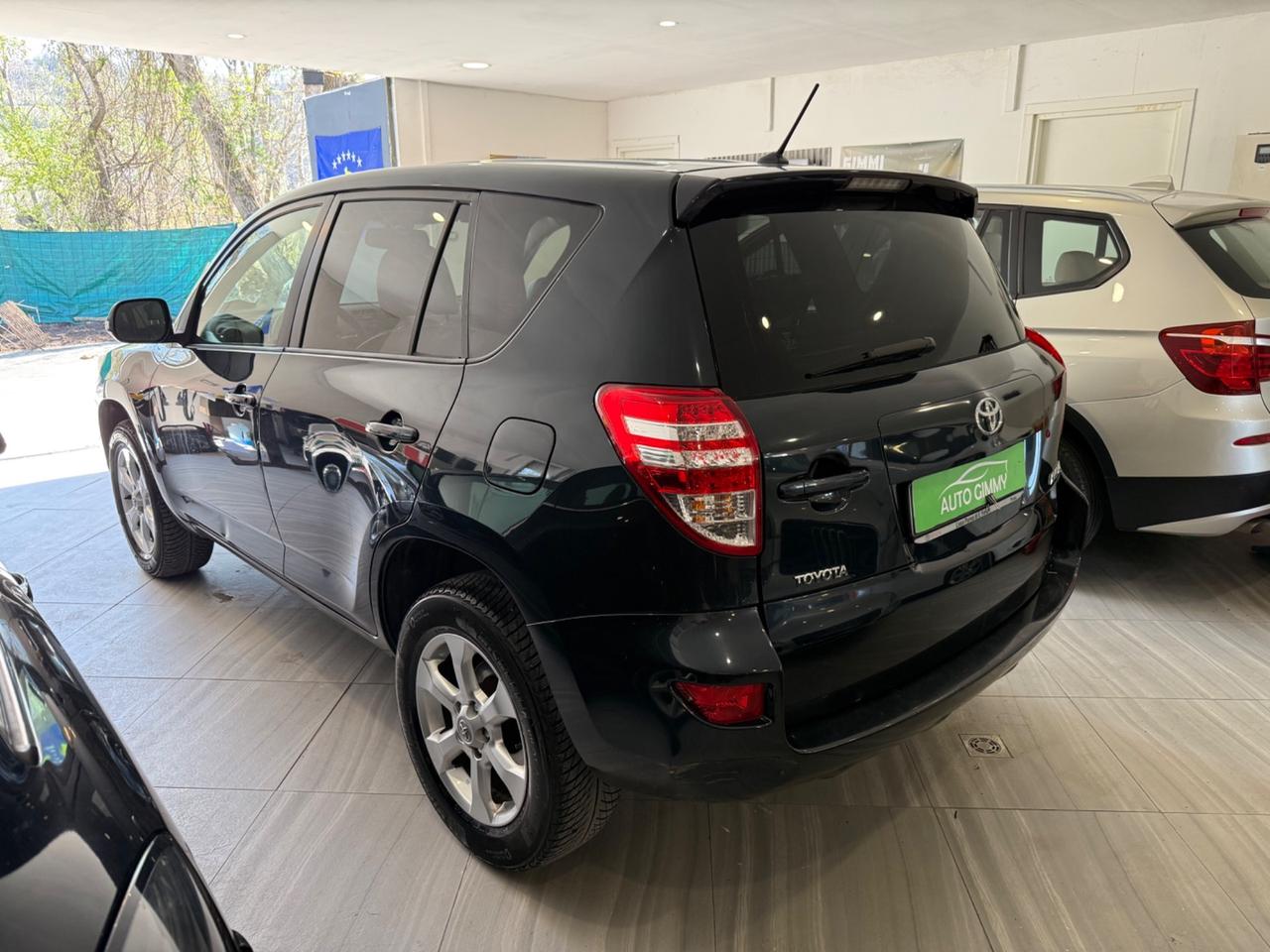 Toyota RAV 4 2.2 DIESEL ANNO 2012