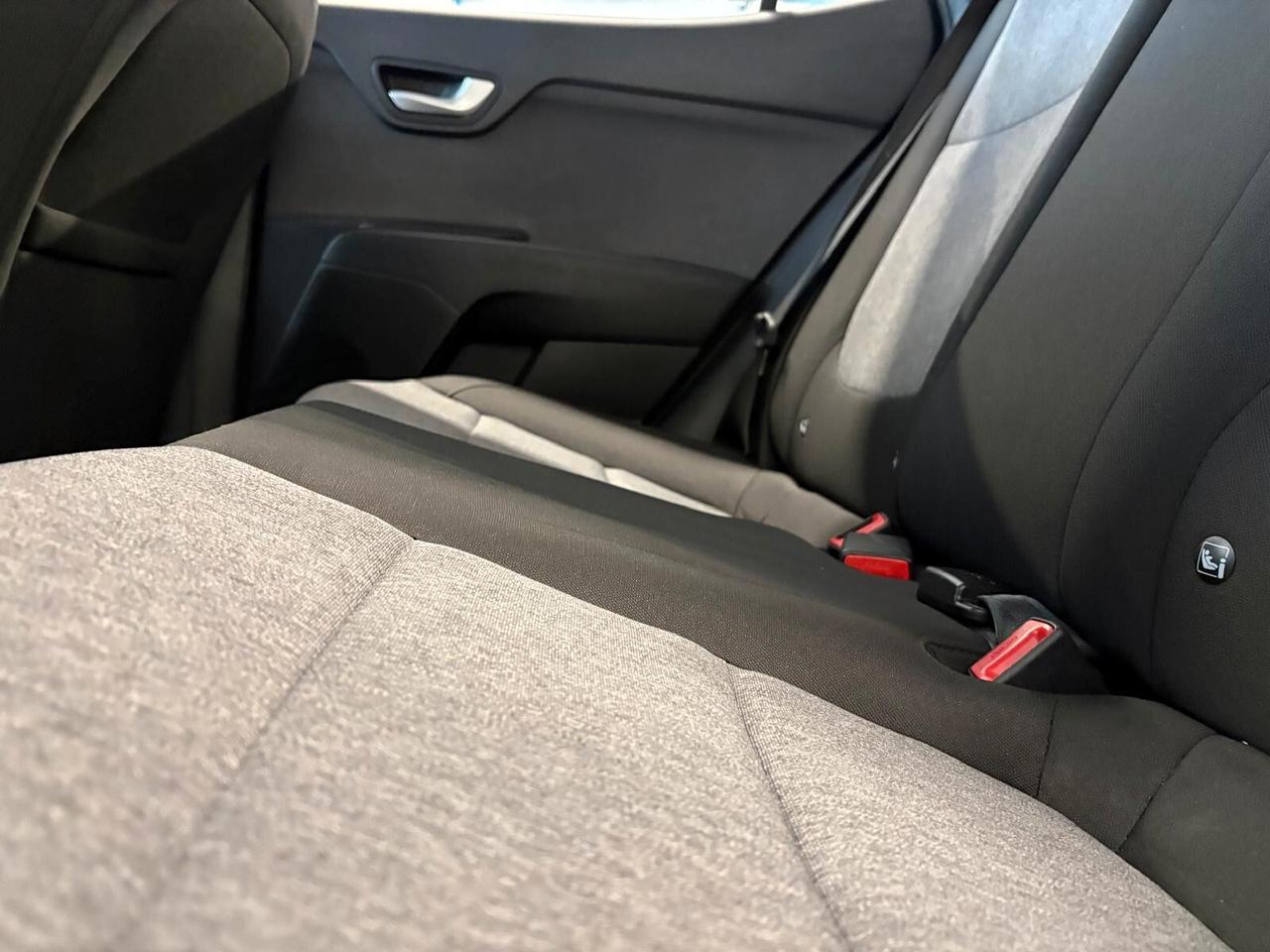 Kia Stonic URBAN 1.2 DPI 84 CV 28000 KM