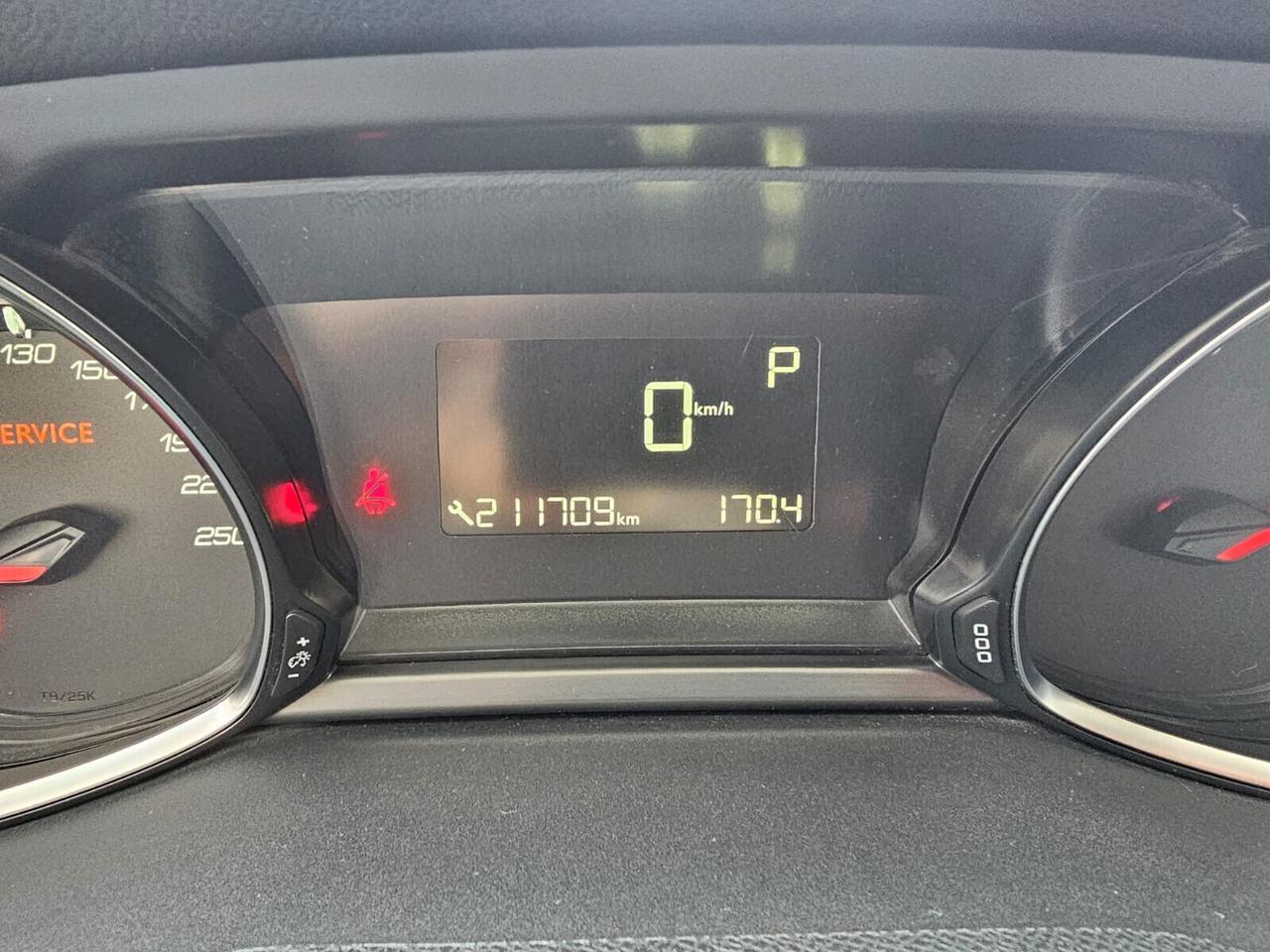 Peugeot 308 BlueHDi 120 S&S EAT6 SW Business