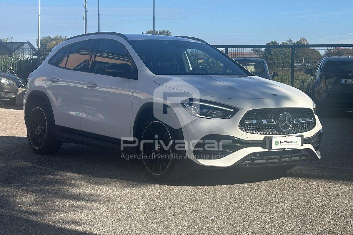 MERCEDES GLA 200 d Automatic Premium