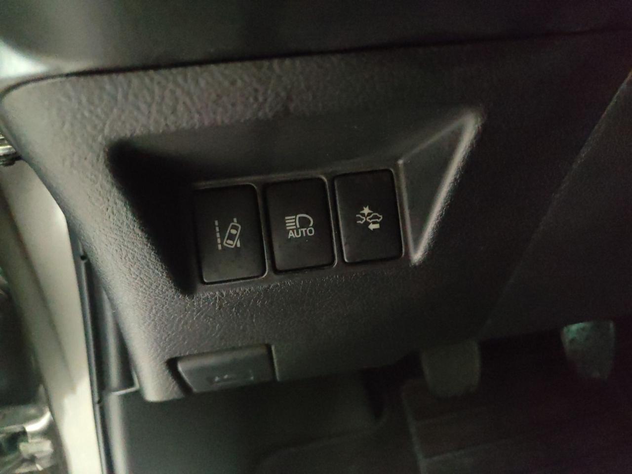 TOYOTA Yaris III 2017 1.0 69CV ACTIVE 5P