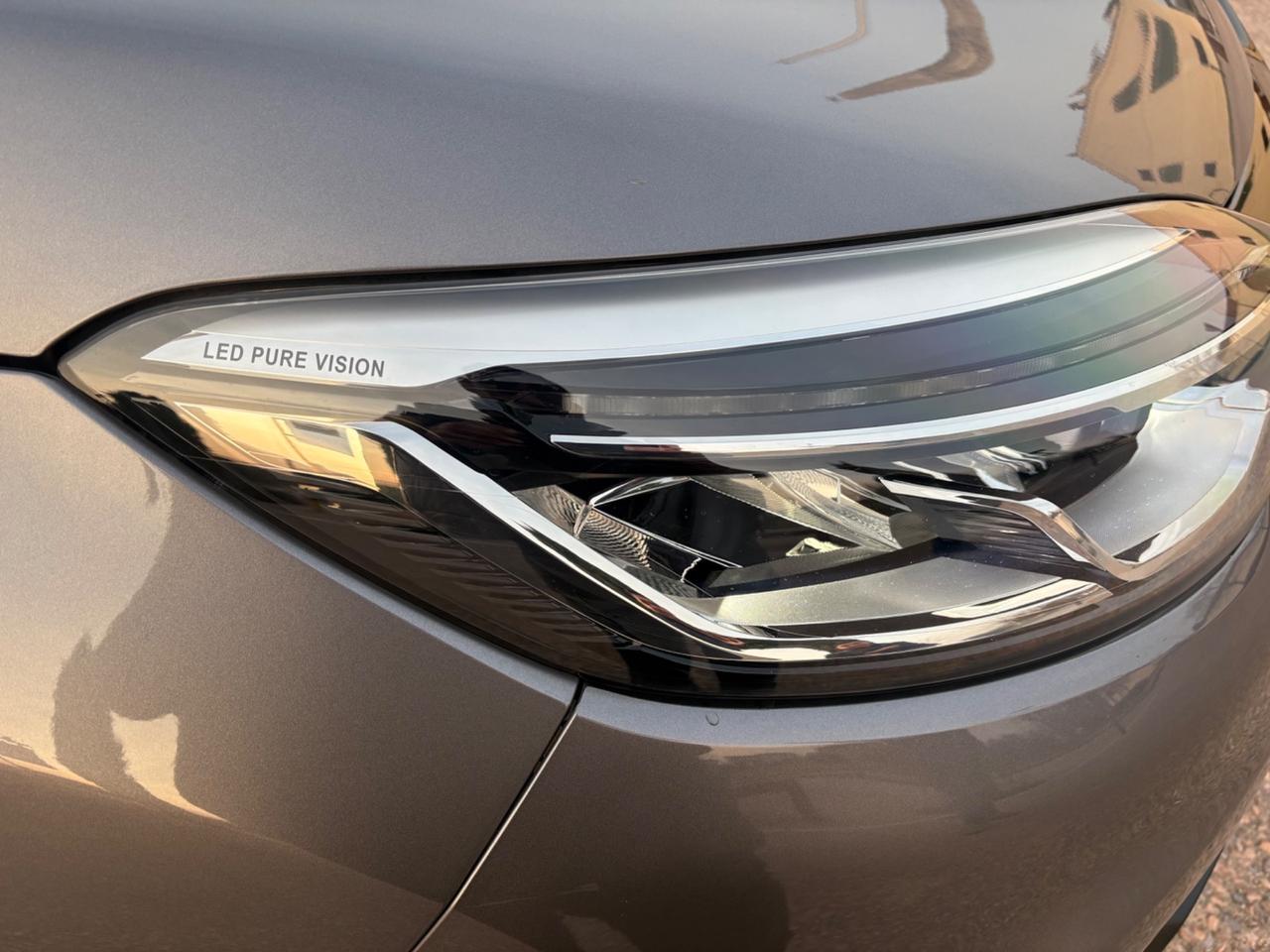 Renault Captur .2.5 dci anno 2017 km 108 mila perfetta