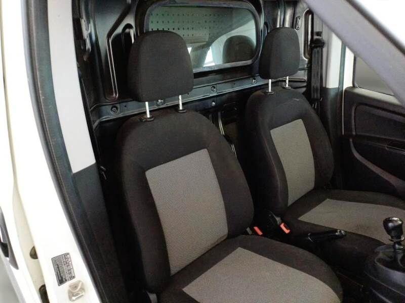 FIAT DOBLO' 1.6mjt 105cv ATTREZZATO