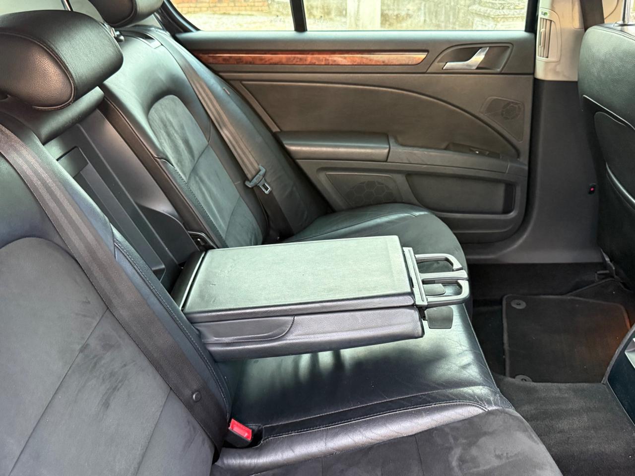 Skoda Superb 2.0 TDI 140CV Elegance