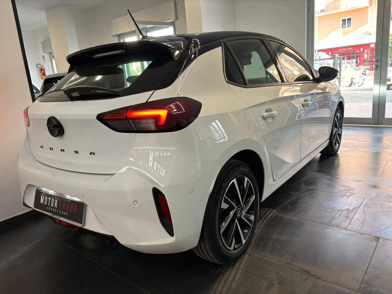 Opel Corsa 1.2 GS 75CV