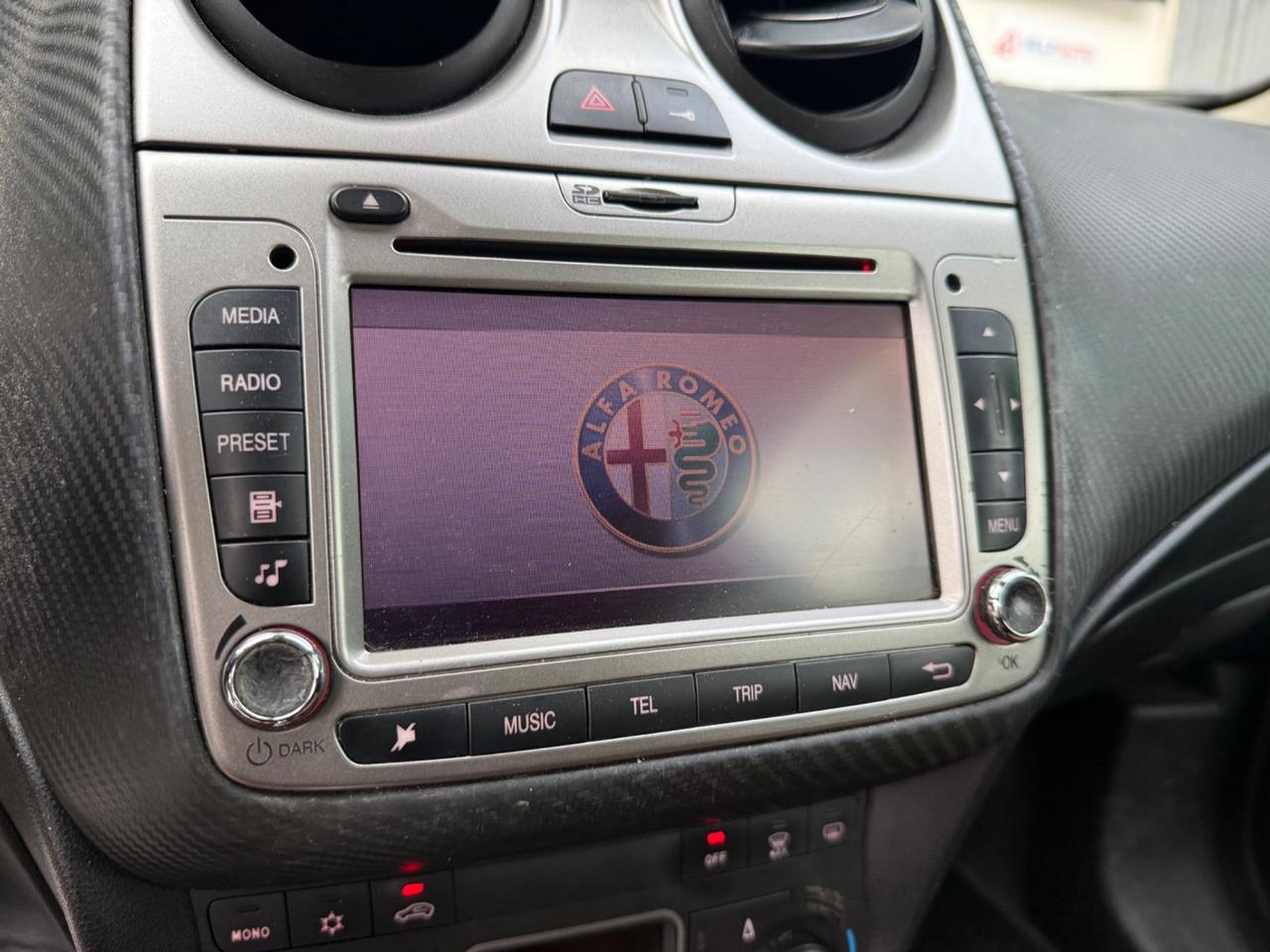 Alfa Romeo MiTo 1.3 JTDm 16V 90 CV Distinctive Premium Pack