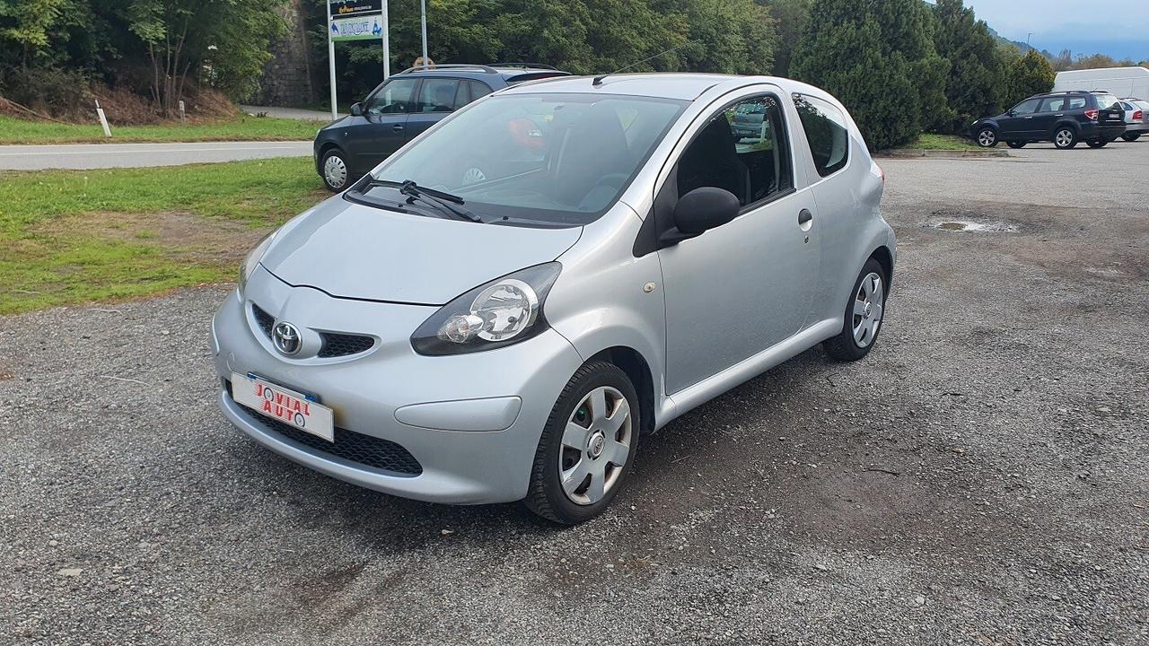 Toyota Aygo 1.0 12V VVT-i 3 porte Now