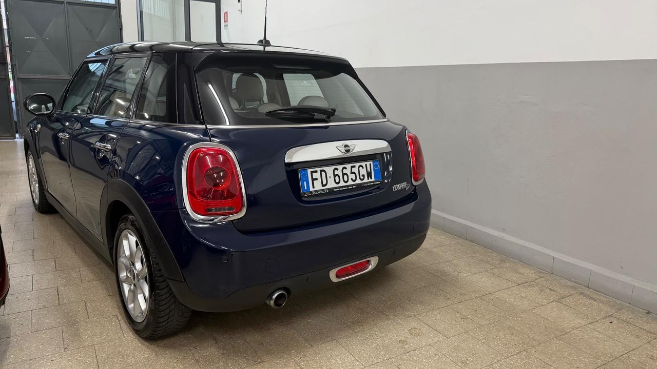 Mini 1.5 Cooper D Hype 5 porte 2016