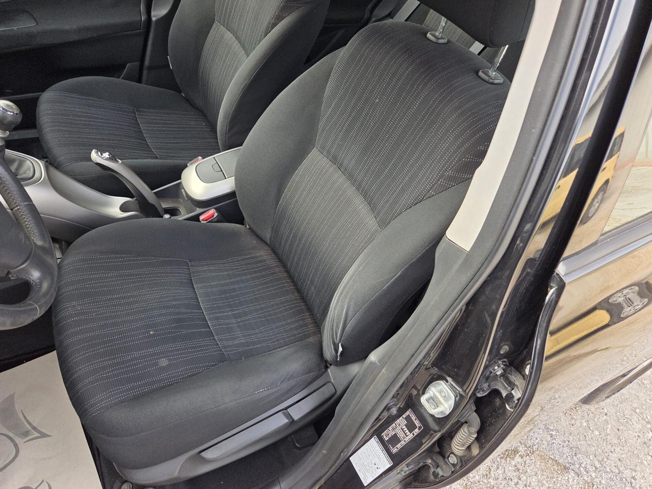 Toyota Auris 2.0TDI D-4D SOL -SOLI KM65.000-