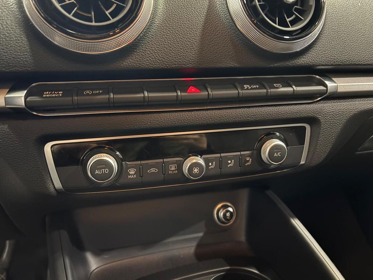 Audi A3 Sportback 30 1.6 tdi Business 116cv my19