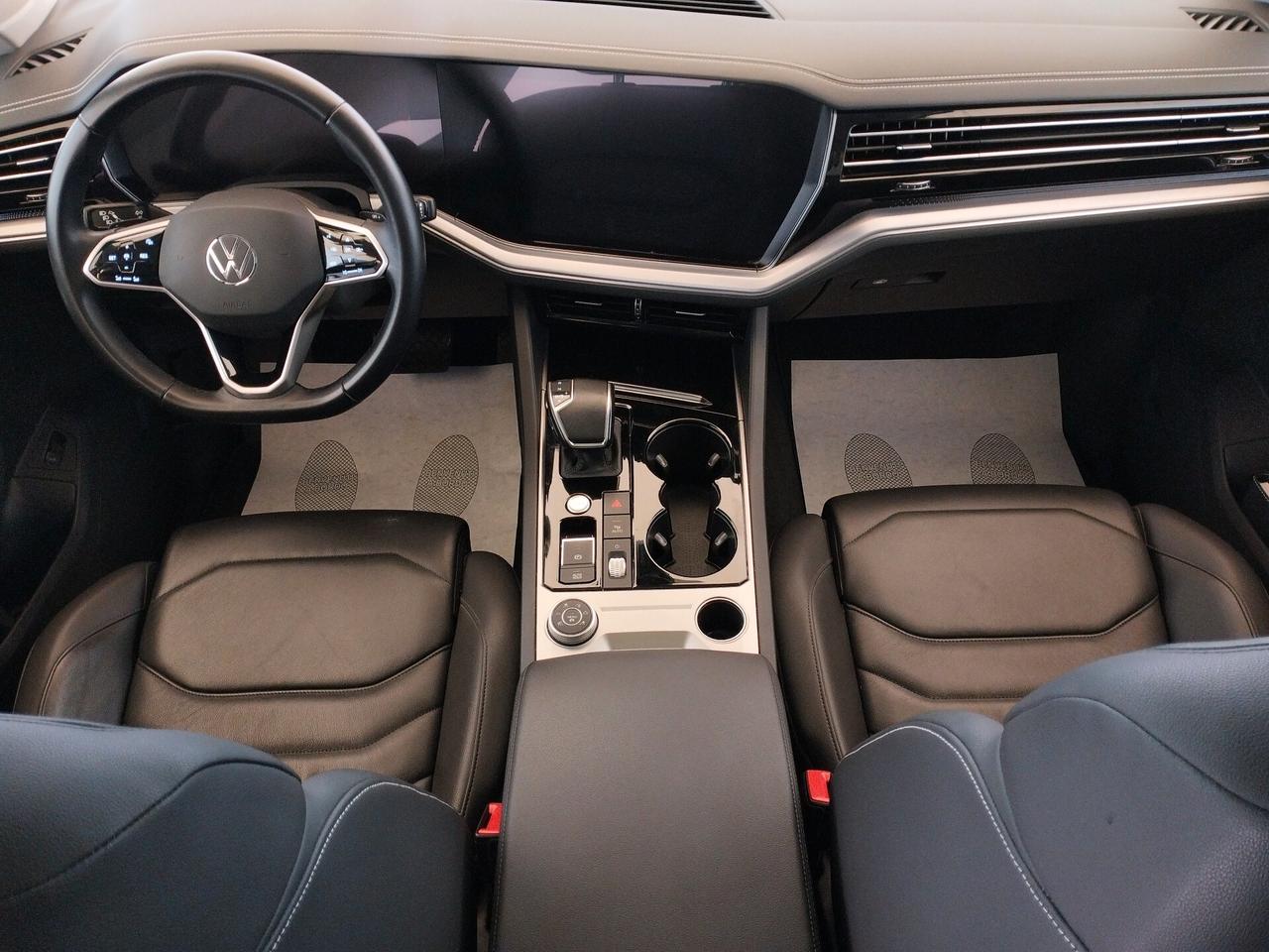 VOLKSWAGEN TOUAREG 3.0 V6 tsi Elegance 340cv tiptronic - TETTO APRIBILE