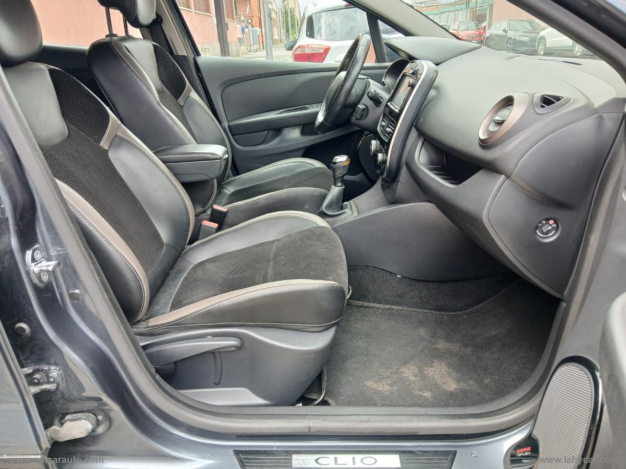 RENAULT Clio 1.2 75 CV 5p. Duel