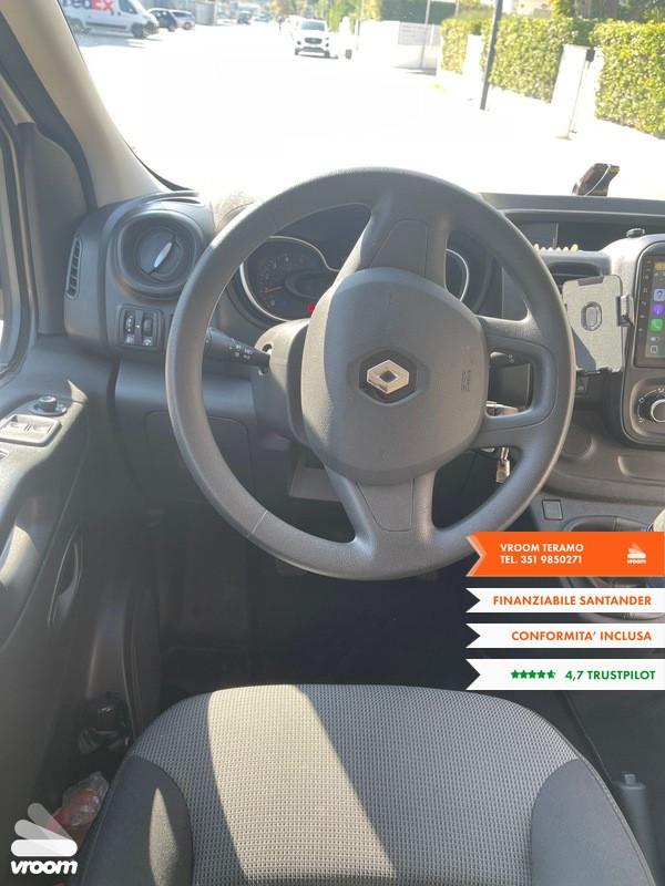RENAULT Trafic 2.0 dCi 120CV DISABILI