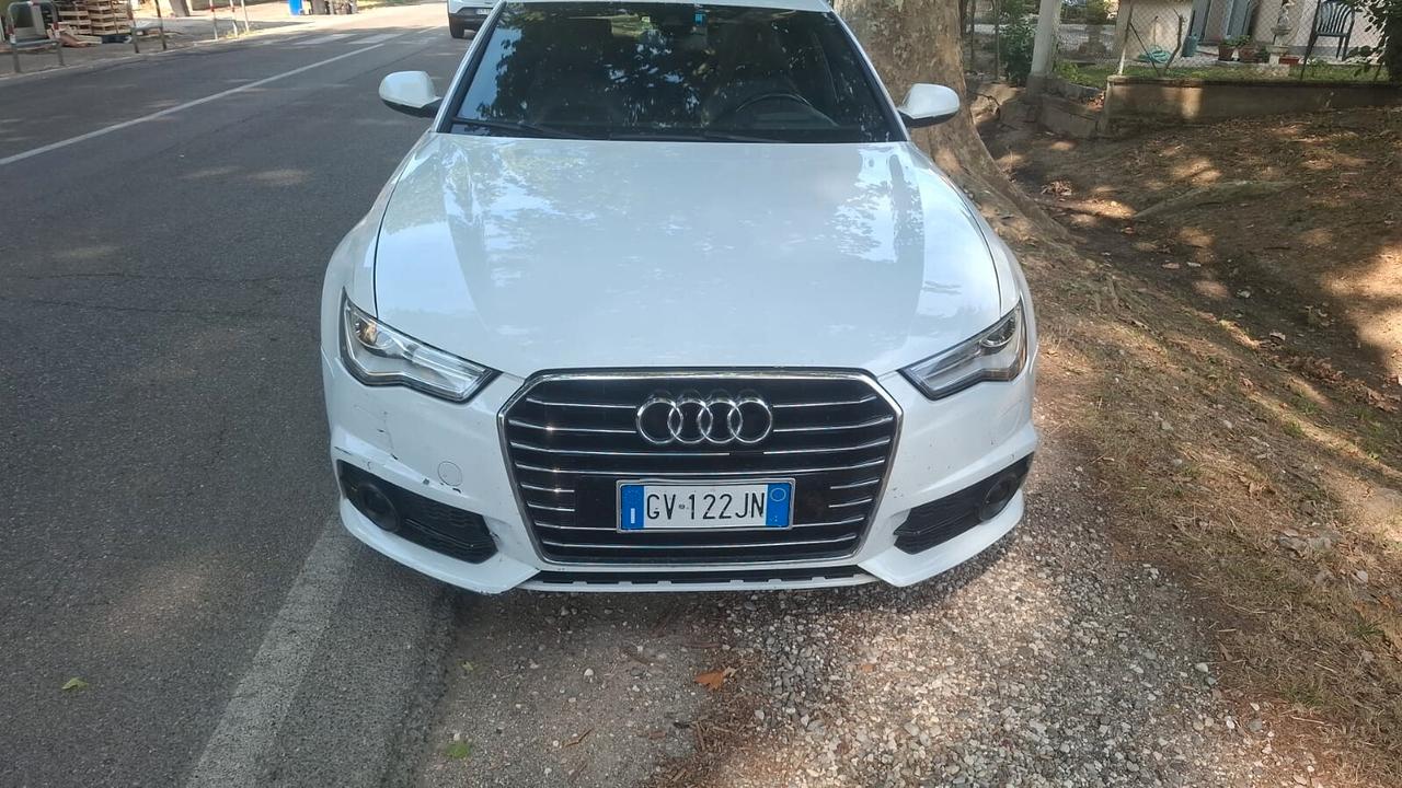 Audi A6 Avant 3.0 TDI S tronic Business