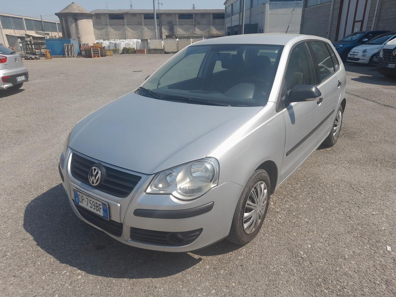 Volkswagen Polo 1.2/70CV 12V 5p. Comfortline
