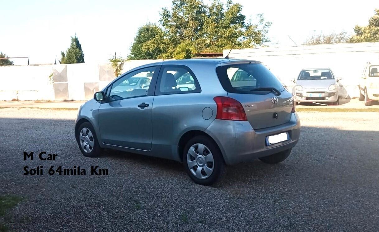 Toyota Yaris 1.0 solo 64mila km