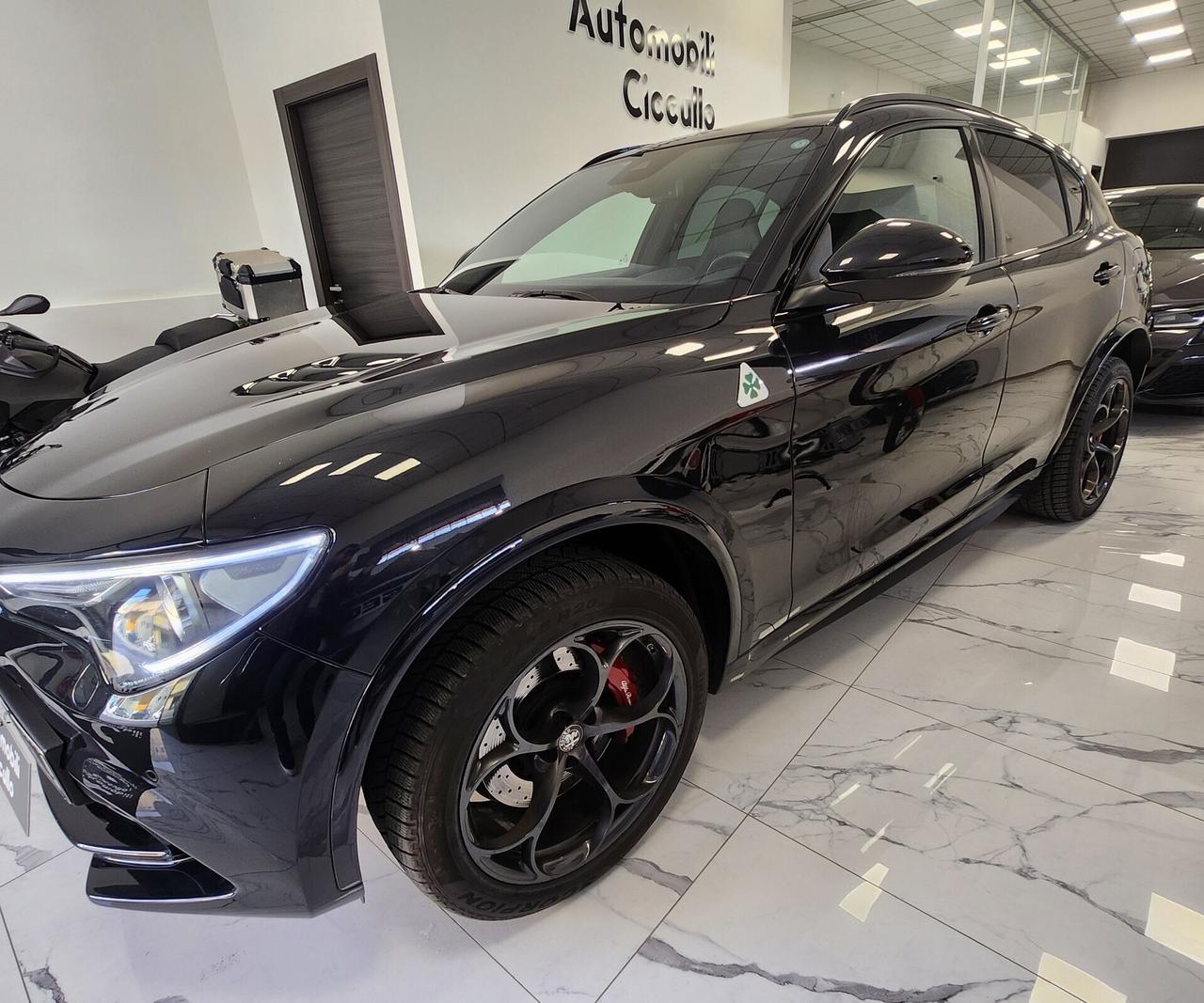 Alfa Romeo Stelvio 2.9 Bi-Turbo V6 510 CV AT8 Quad